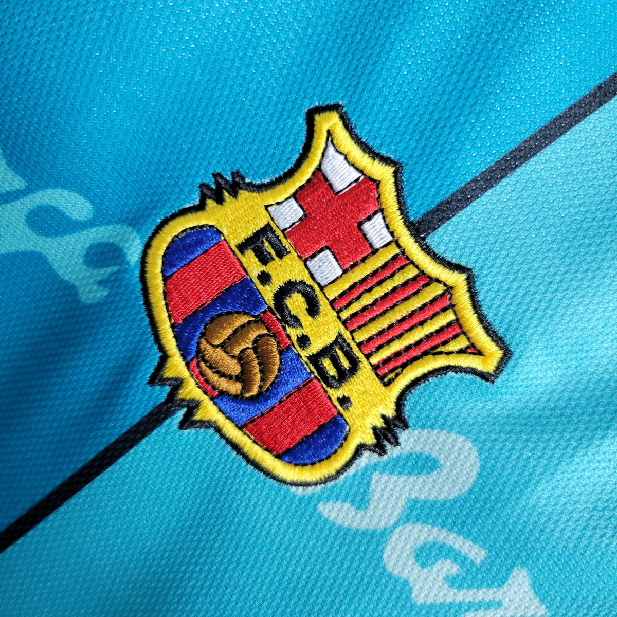 1995-97 FC Barcelona Away Shirt