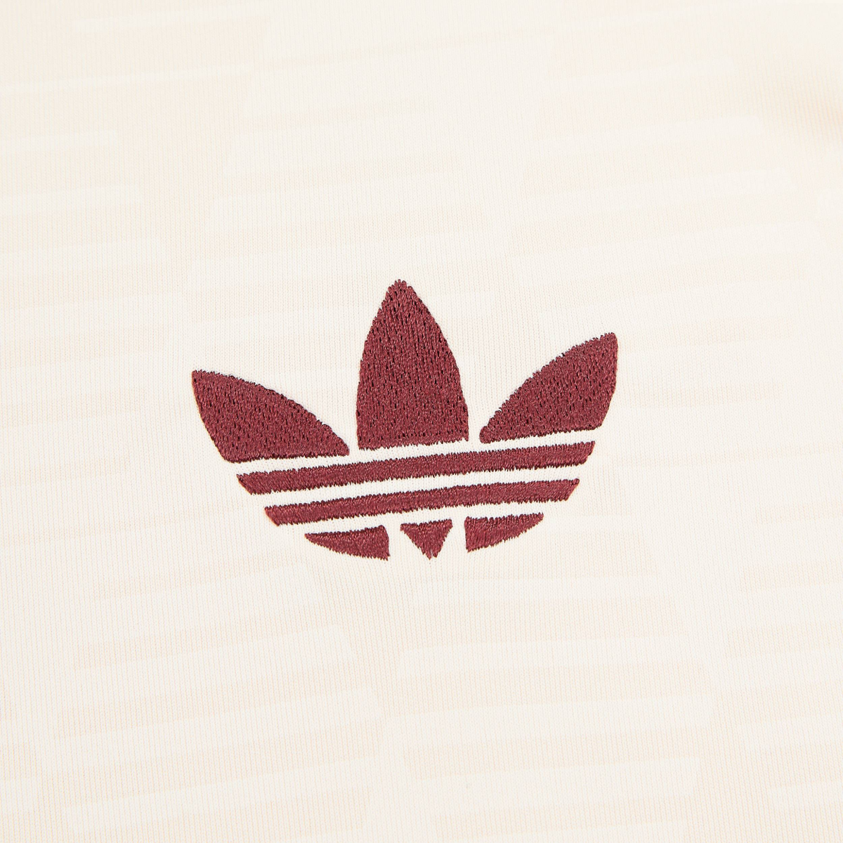 2024-25 FC Bayern München Away Shirt