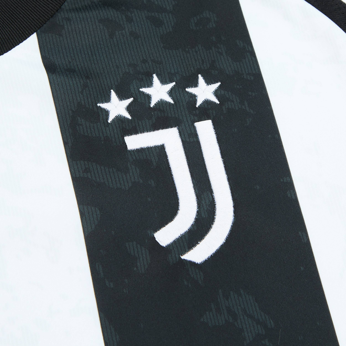 2024-25 Juventus FC Home Shirt