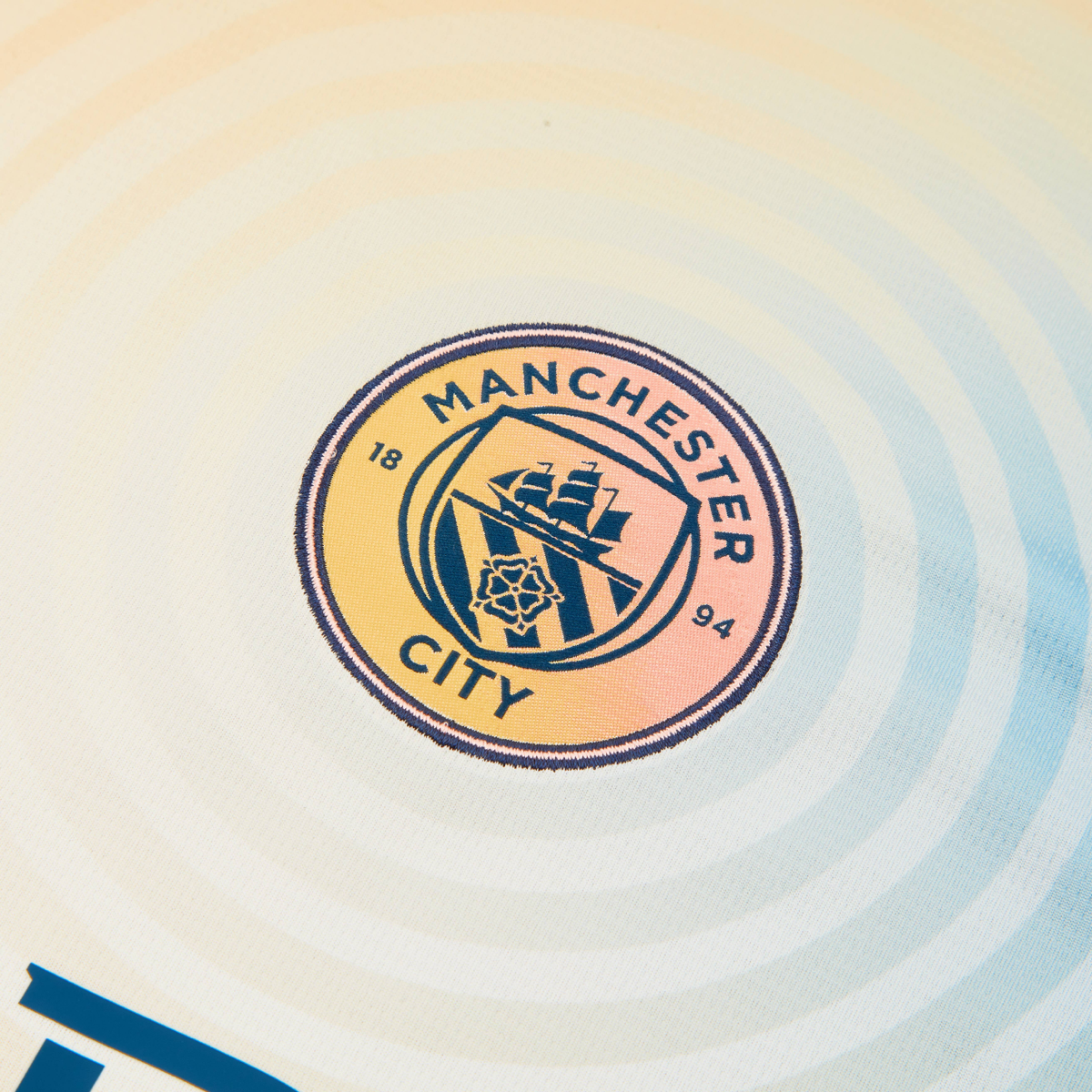 2024-25 Manchester City FC Fourth Shirt